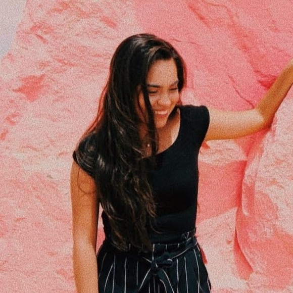 Meet your Posher, Sophie - Picture 1 of 1